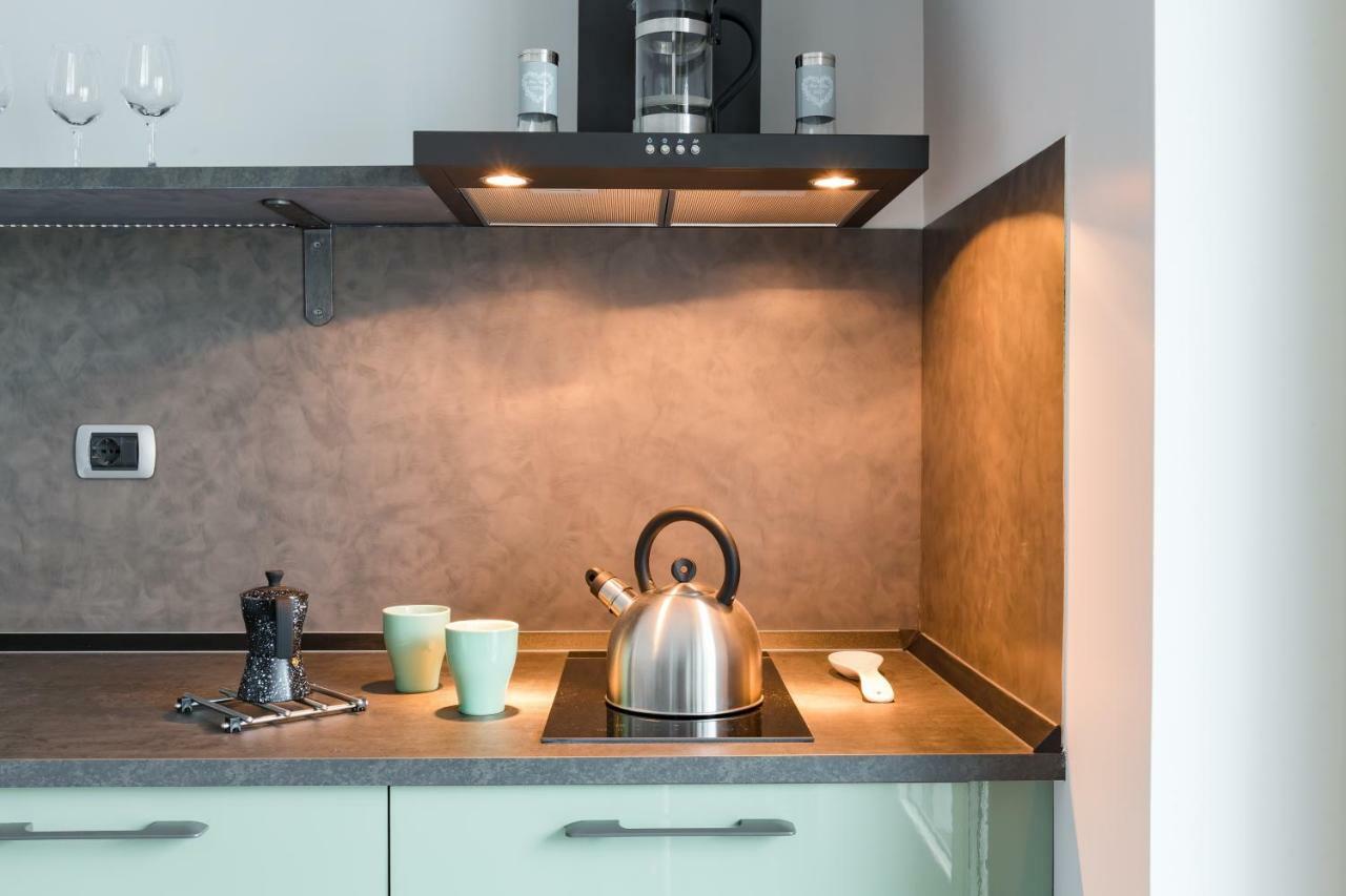 Penthouse 40 In Trastevere With Seasonally Jacuzzi Rom Exterior foto